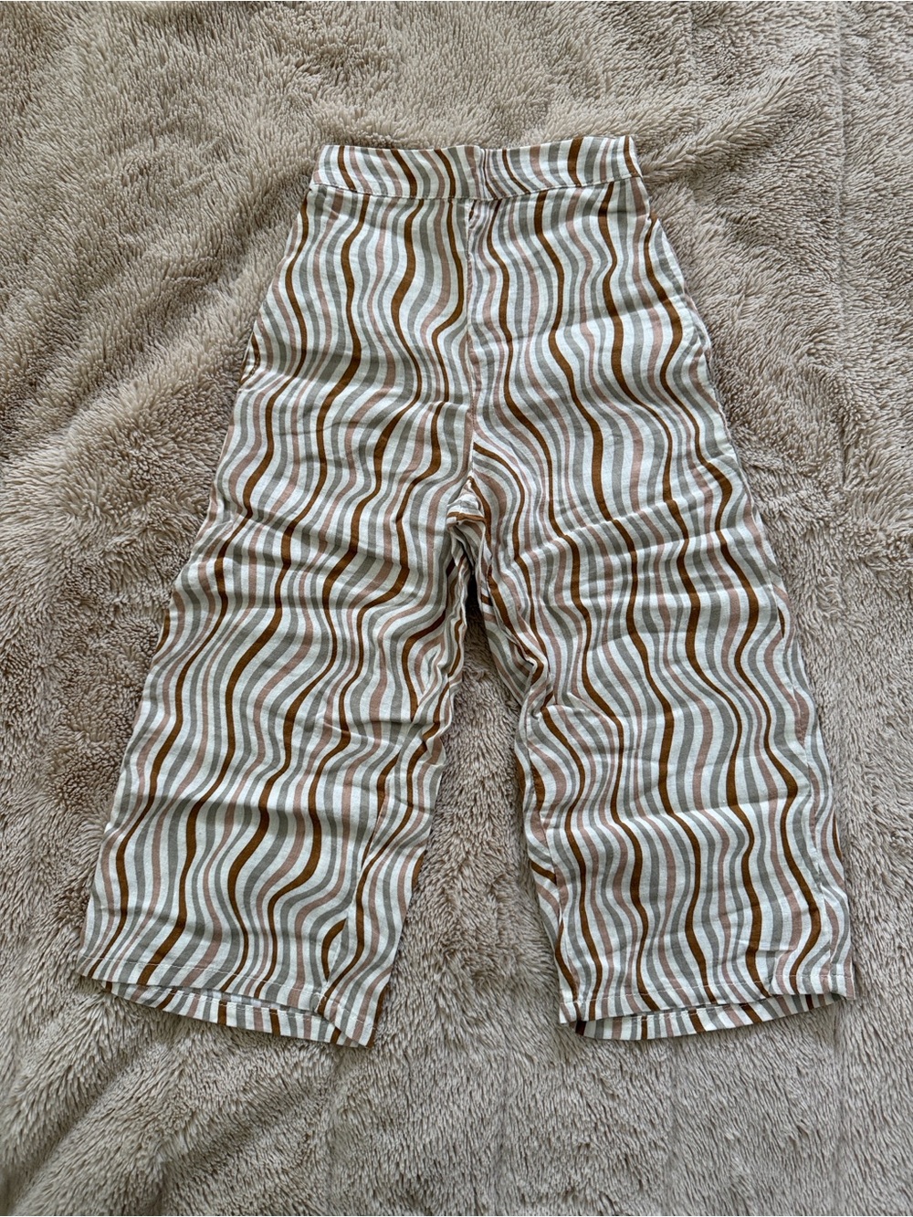 Rylee + Cru Wide Leg Pants in Wavy Size 4-5T